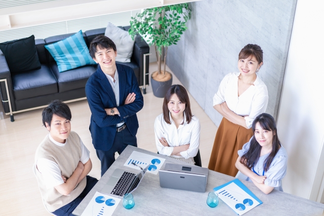 スクラム採用とは